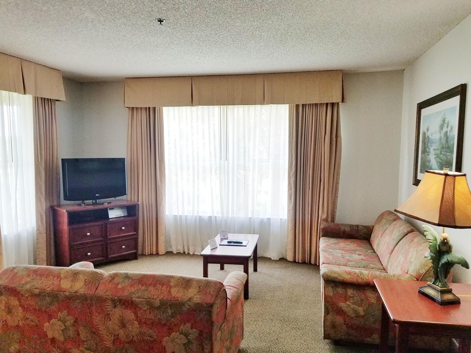 Parc Corniche Condominium Suites Williamsburg Bagian luar foto