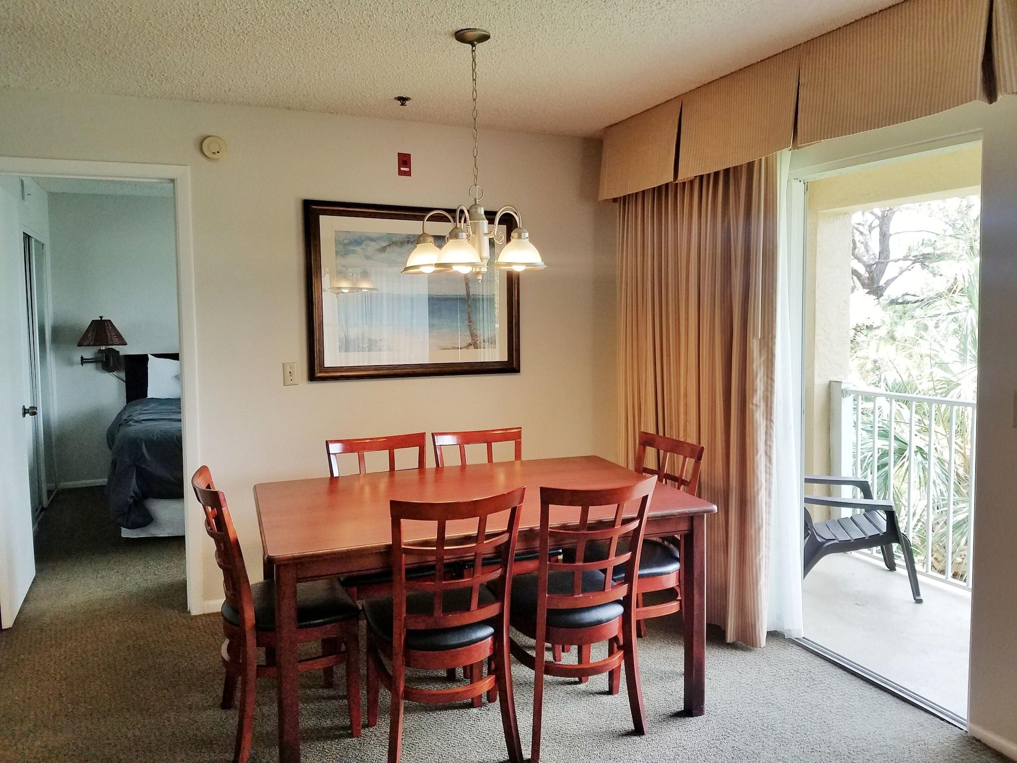 Parc Corniche Condominium Suites Williamsburg Bagian luar foto