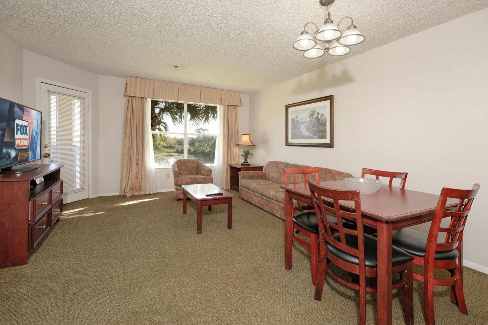 Parc Corniche Condominium Suites Williamsburg Bagian luar foto